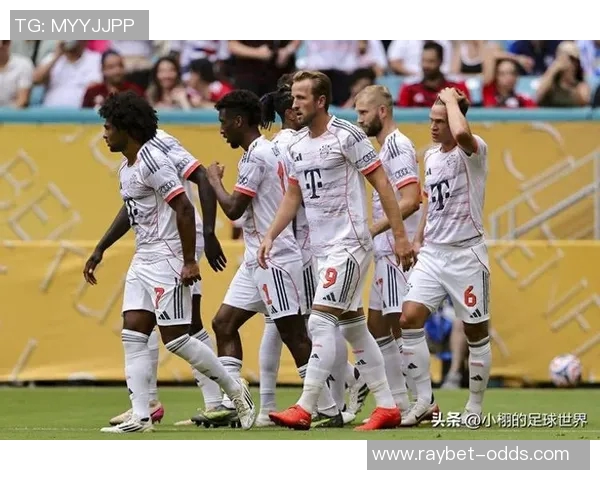 友谊赛精彩回顾:里昂完胜拜仁乌龙球成焦点引发热议 友谊赛精彩回顾:里昂完胜拜仁乌龙球成焦点引发热议