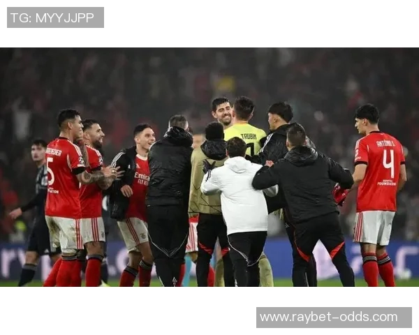 德甲激战本菲卡与皇马互交白卷神扑瞬间点燃全场热情与转会传闻 德甲激战本菲卡与皇马互交白卷神扑瞬间点燃全场热情与转会传闻