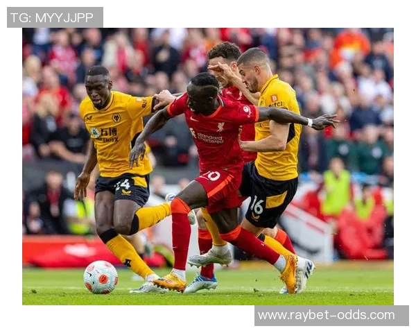 意甲激战：利物浦狂胜AC米兰五球大捷引发全场狂欢点评