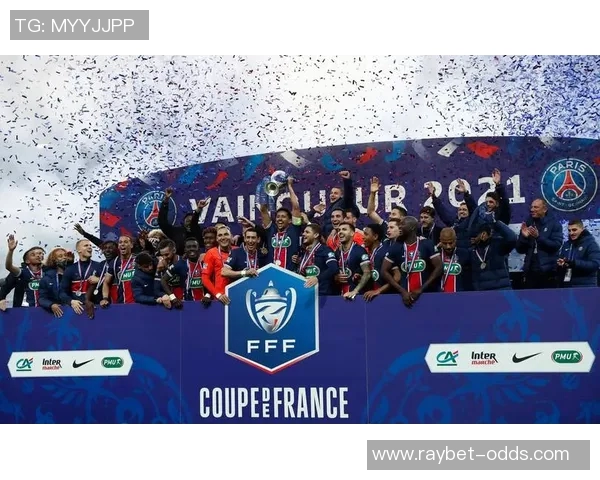 世界杯激战皇马与巴黎圣日耳曼平局点球大战瞬间点燃全场激情