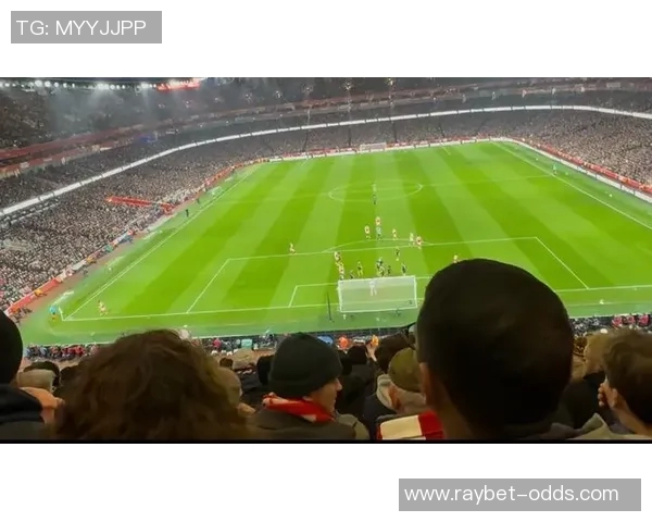 欧联杯惊心动魄大战那不勒斯逆转阿森纳上演经典7球盛宴 欧联杯惊心动魄大战那不勒斯逆转阿森纳上演经典7球盛宴