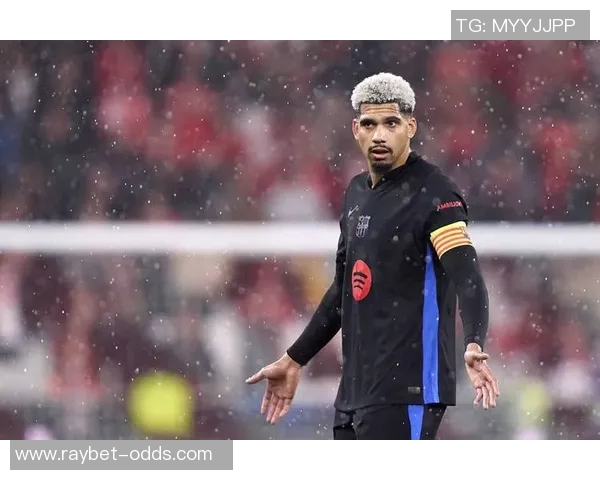 足总杯激战巴萨凭借红牌风波1-0小胜多特蒙德引发转会热议 足总杯激战巴萨凭借红牌风波1-0小胜多特蒙德引发转会热议